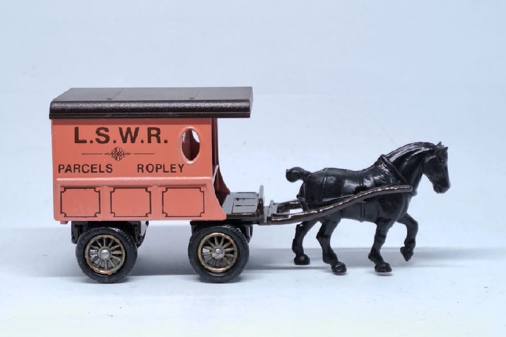 Lledo (Days Gone - DG3); London & South Western Railway Parcels, Ropley Station